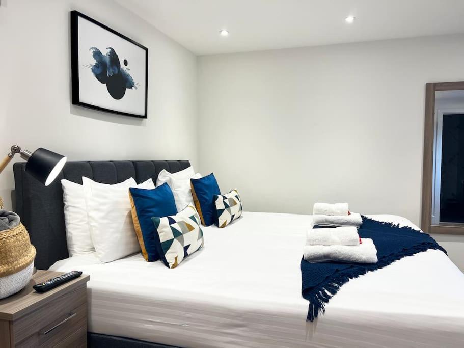 Modern Studio In City Centre 사우샘프턴 외부 사진